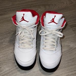 Jordan 5 Fire Red